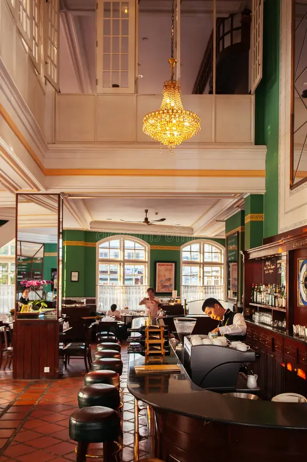 Colonial Bar